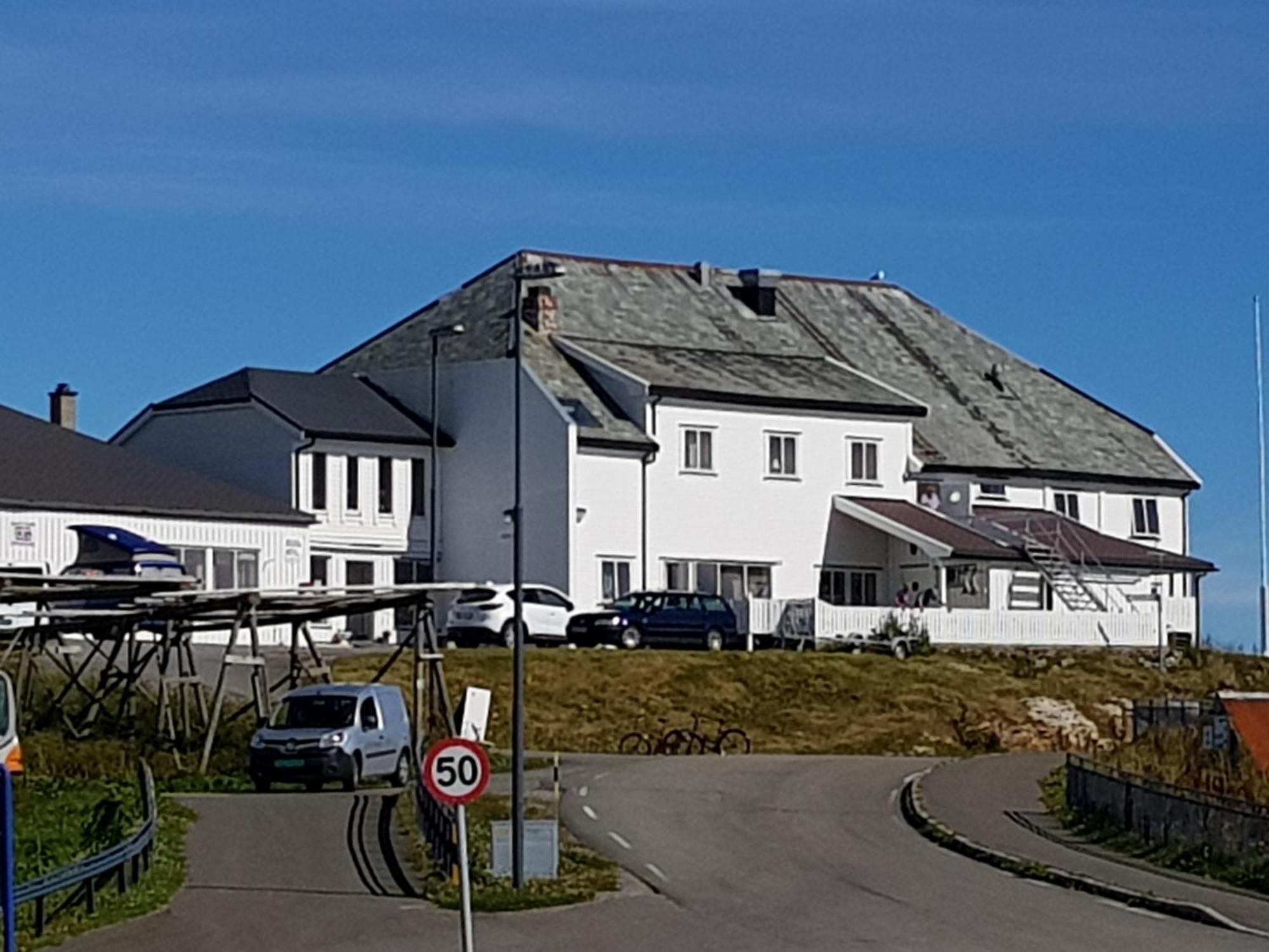 Fiskarheimen Havly, Rost Hotel Buitenkant foto