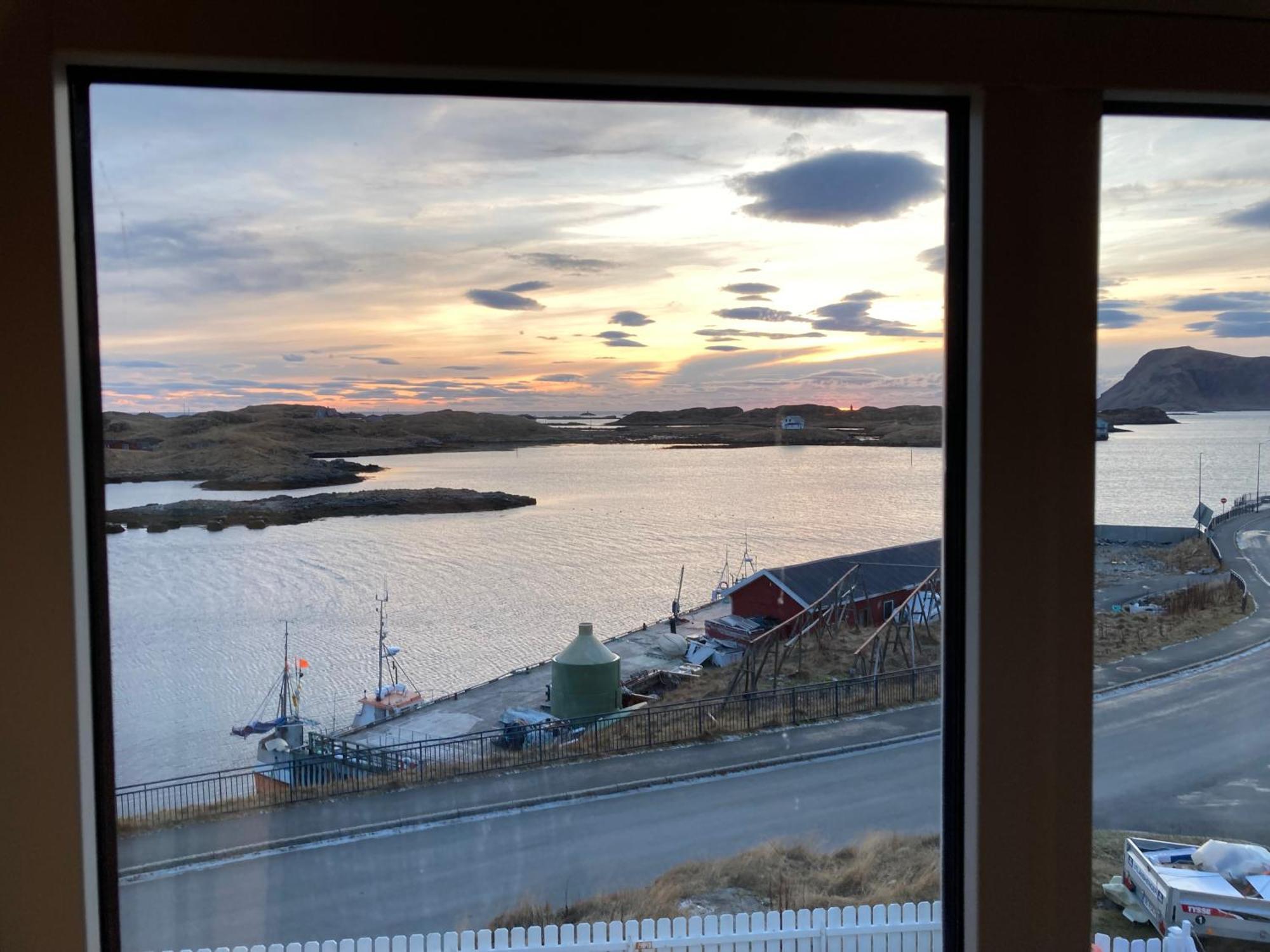 Fiskarheimen Havly, Rost Hotel Buitenkant foto