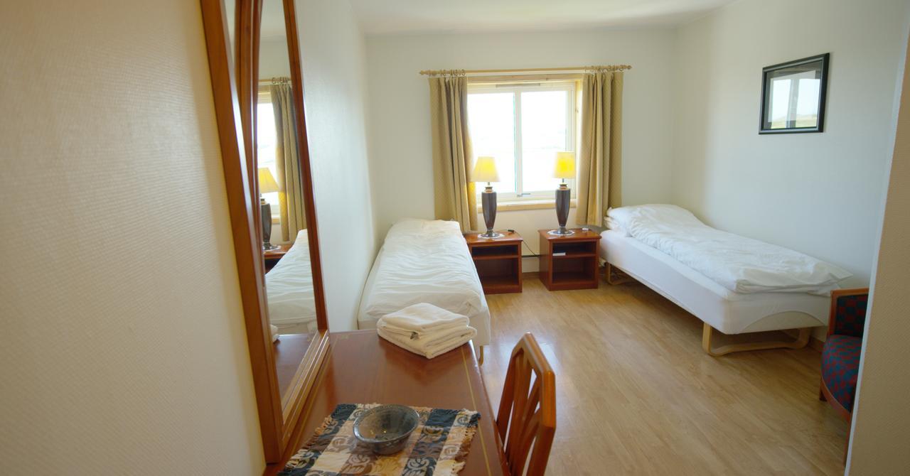 Fiskarheimen Havly, Rost Hotel Buitenkant foto