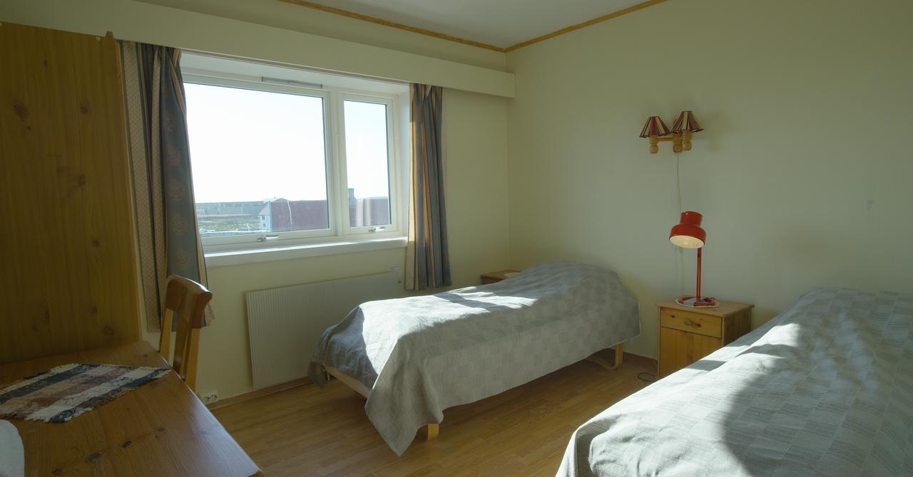 Fiskarheimen Havly, Rost Hotel Buitenkant foto