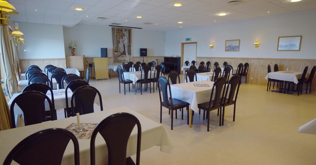 Fiskarheimen Havly, Rost Hotel Buitenkant foto